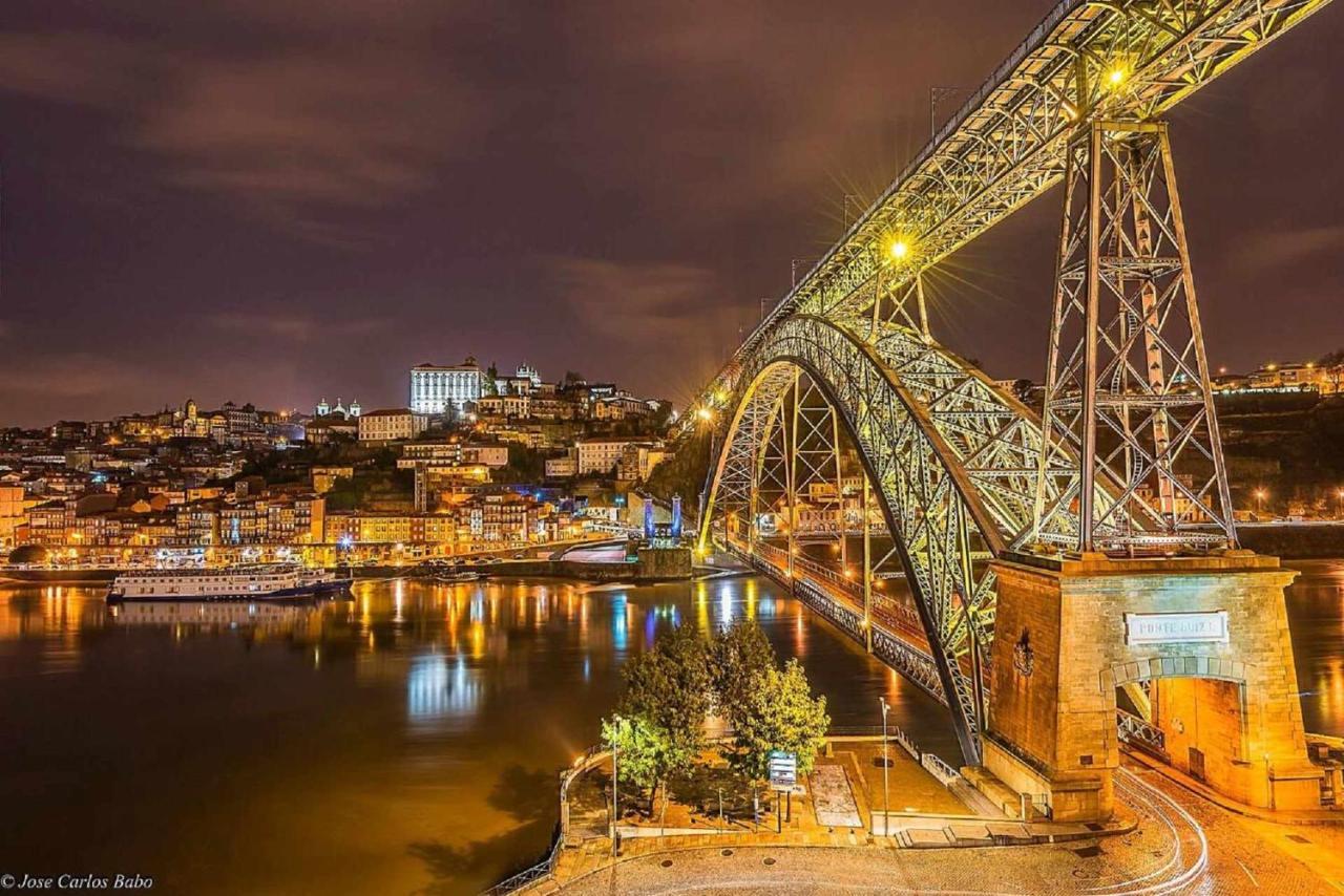 Golden & Blue House O Seu Novo Espaco No Porto Luaran gambar